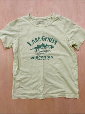 Faherty Sunwashed Lake Geneva Wisconsin Graphic Tee Women’s XS Slub Knit Shirt